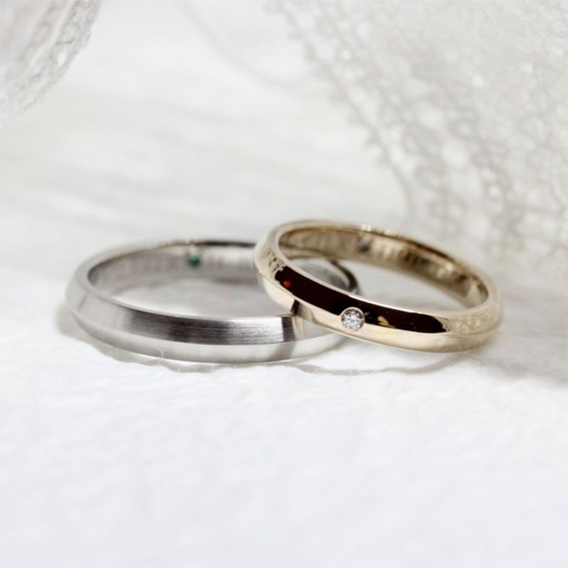 Together Forever Inscribed Plate 18K Gold Wedding Bands